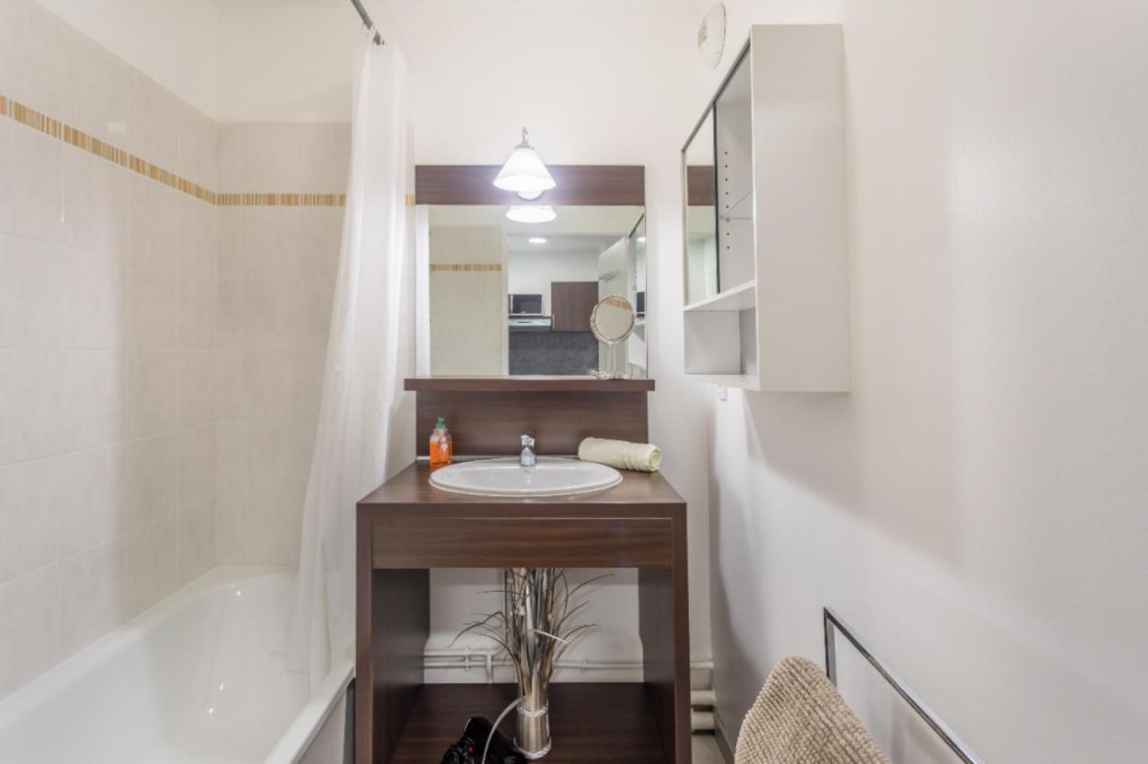 מונטבראן Appartement Confort Paris מראה חיצוני תמונה